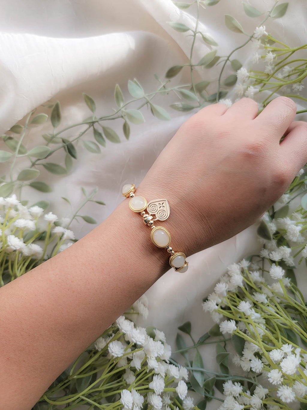 Simplicity Charm Bracelet (various lengths available)