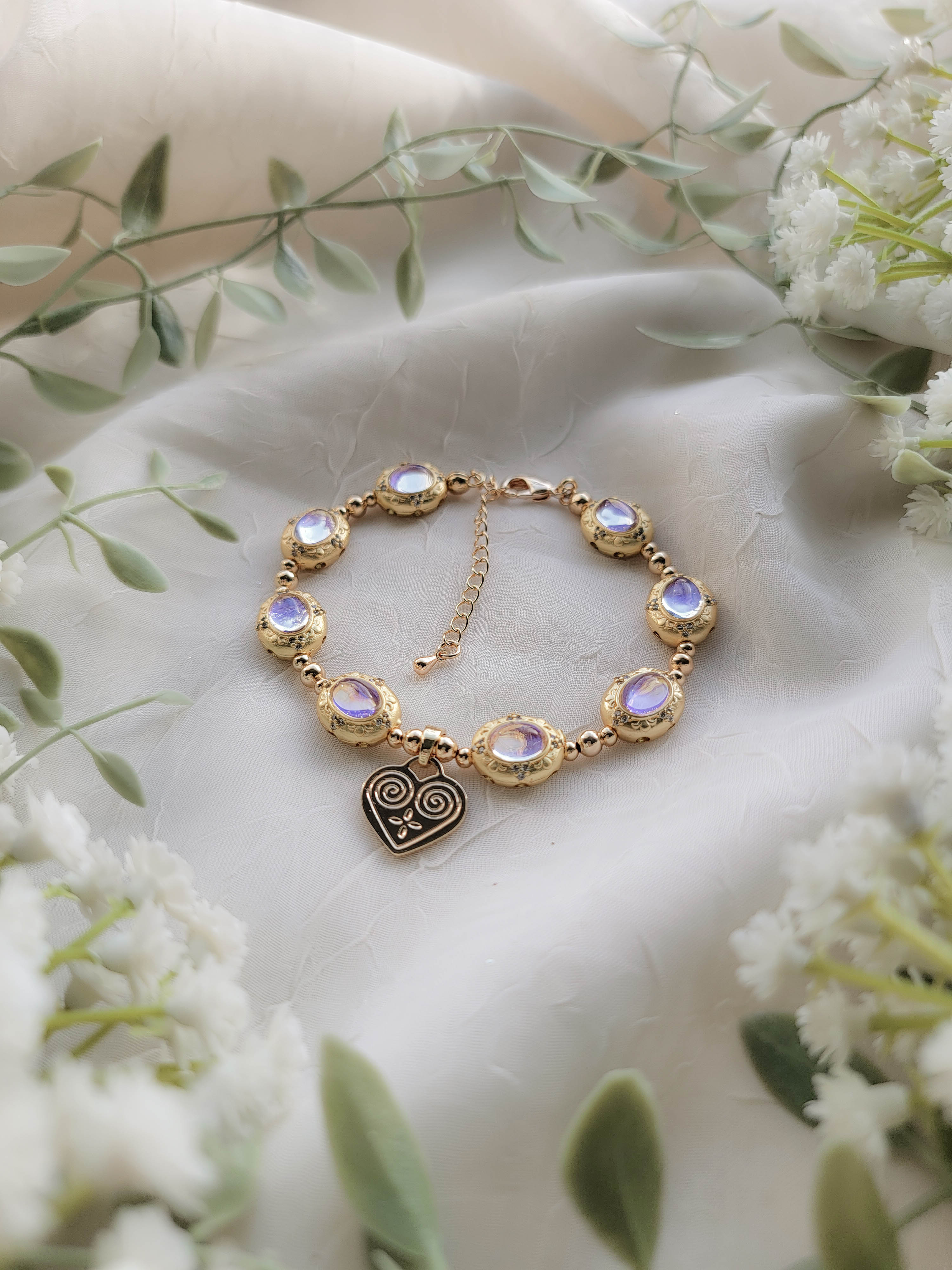 Winter Berry Charm Bracelet (7.5+2")