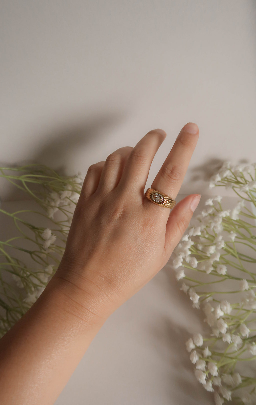 Solis Ring