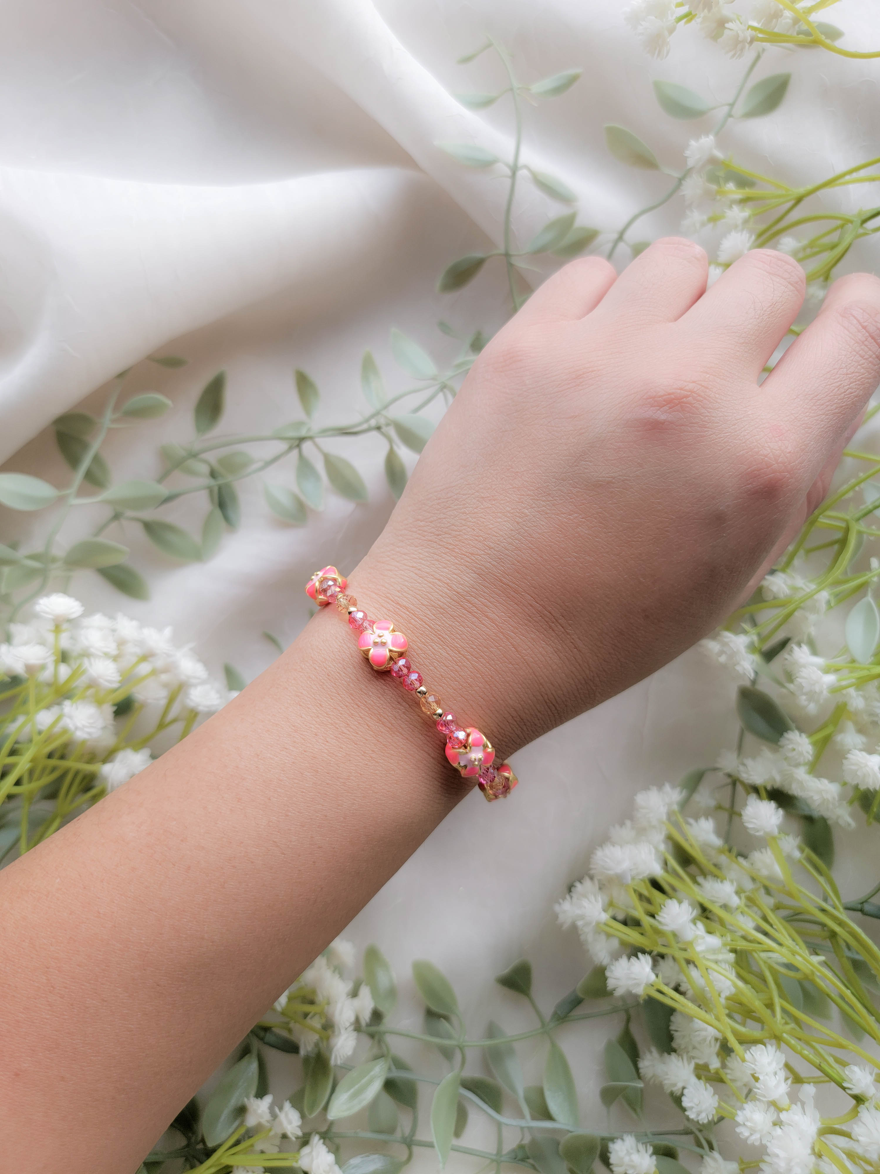 Hibiscus Charm Bracelet (various lengths available)