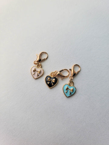 Dainty Bow Heart Charm