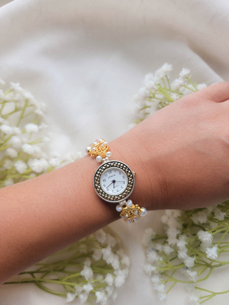Gold & Ivory Time piece