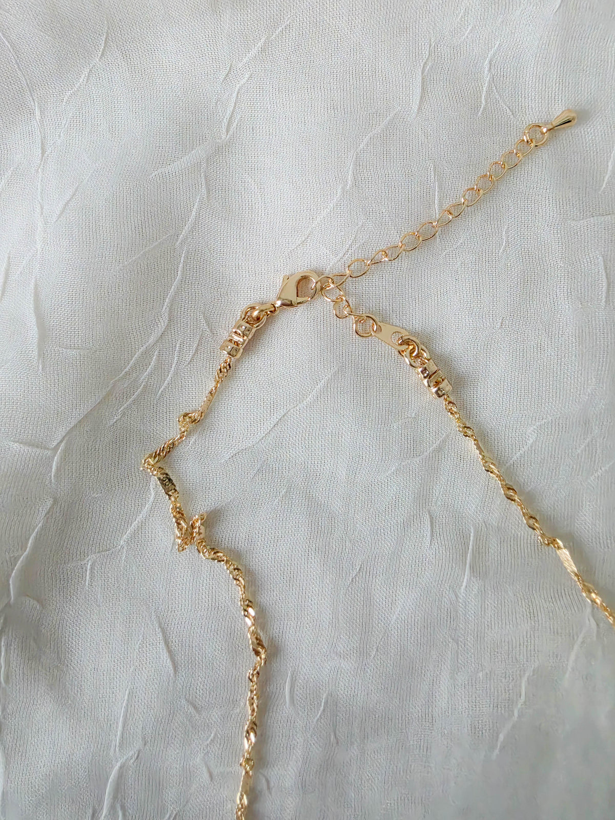 Dainty RYR Necklace - Singapore Chain