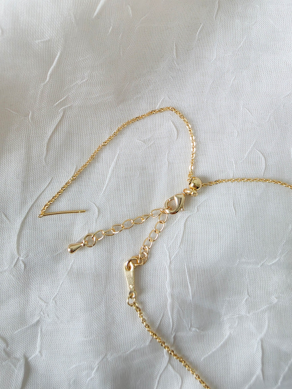 Dainty Choker