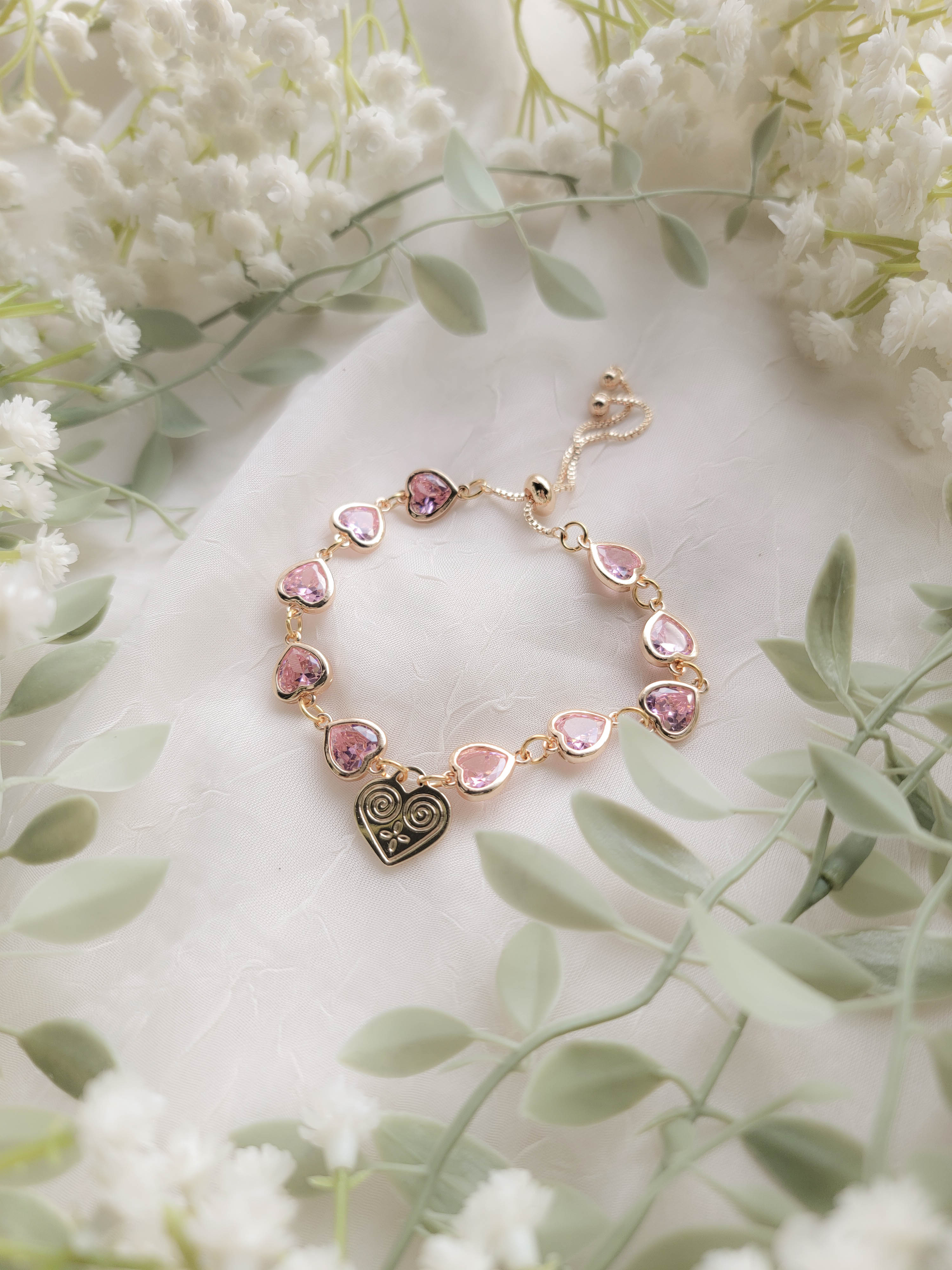 Heart Throb Bracelet (various lengths available)