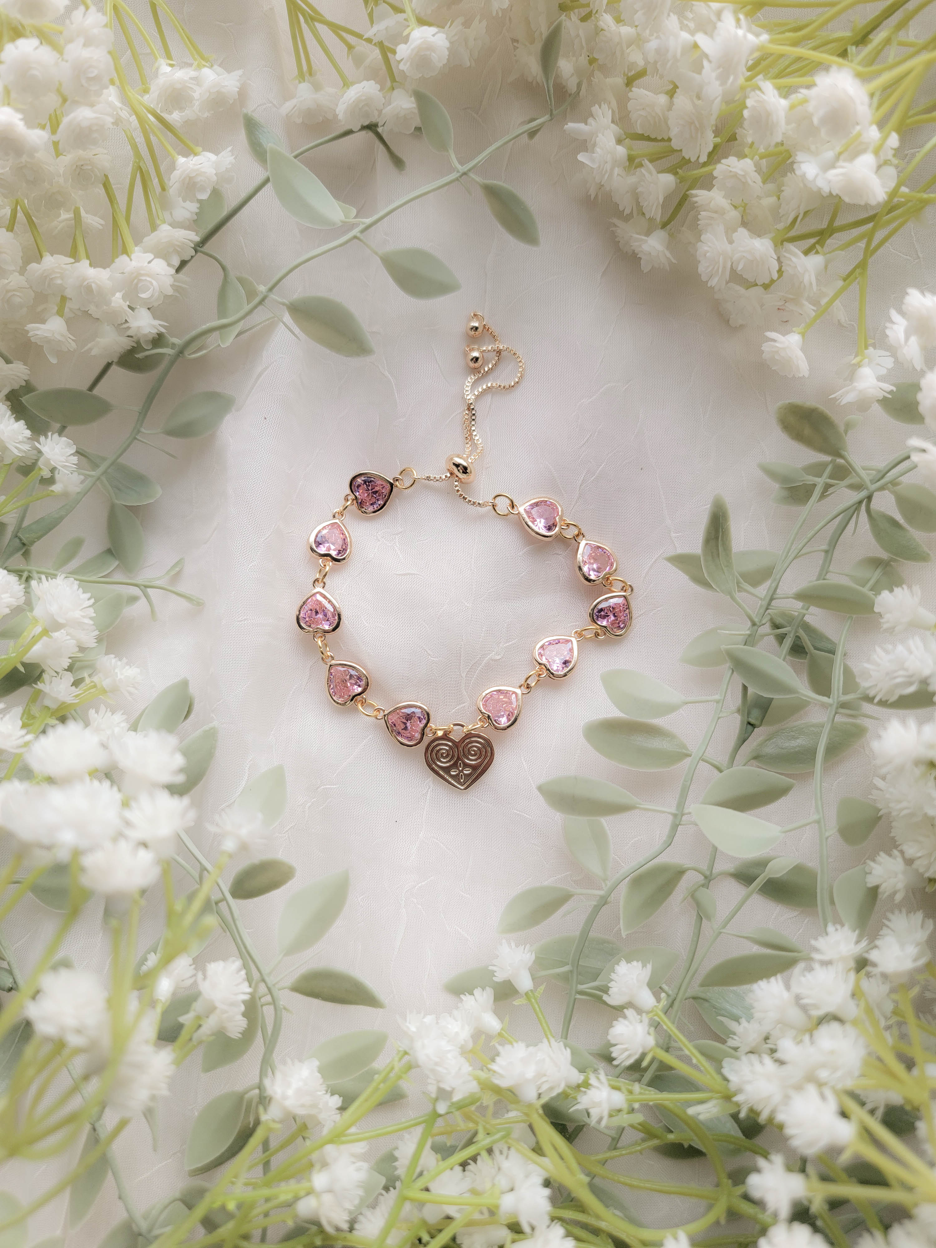 Heart Throb Bracelet (various lengths available)