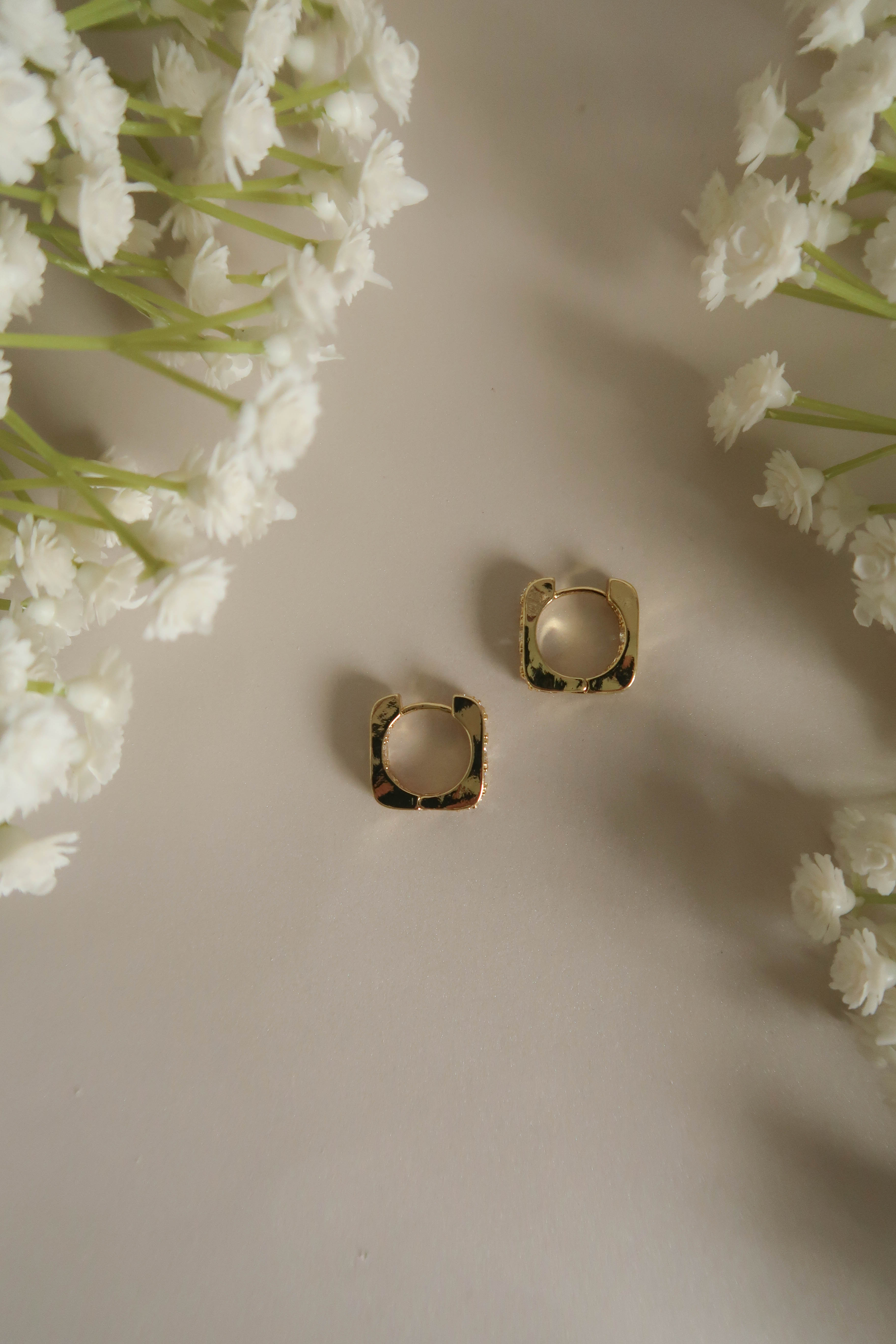 Heirloom CZ Huggies