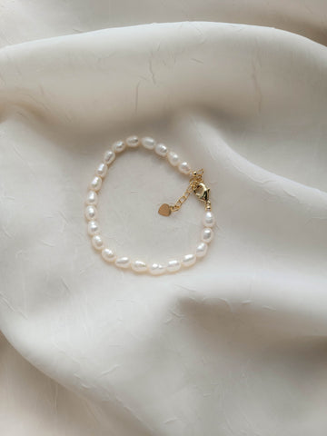 Everyday Pearl Bracelet
