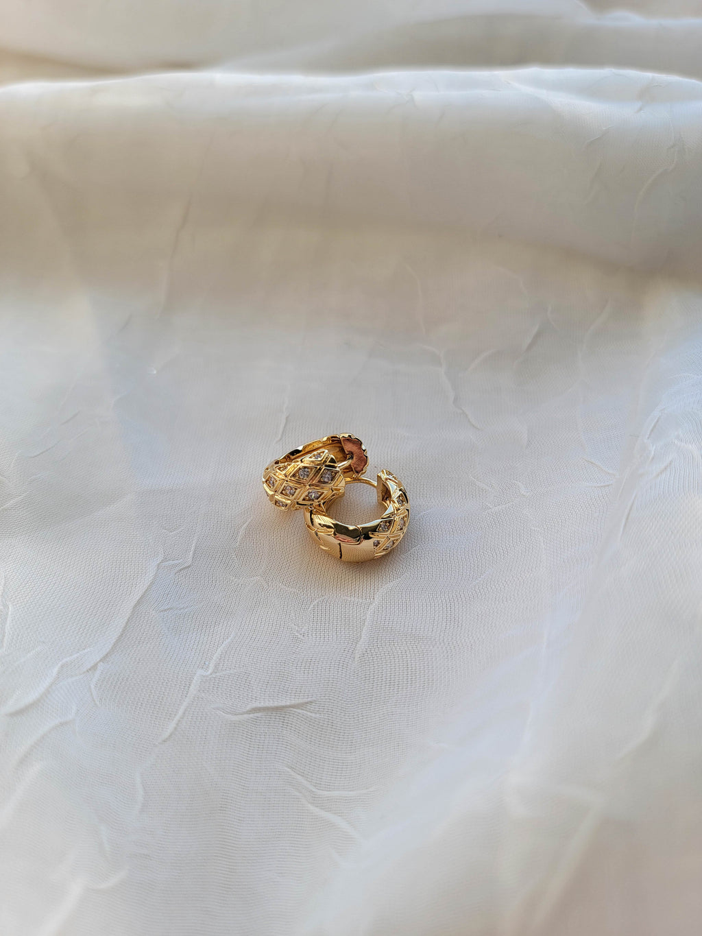 Chunky Crystal Huggies