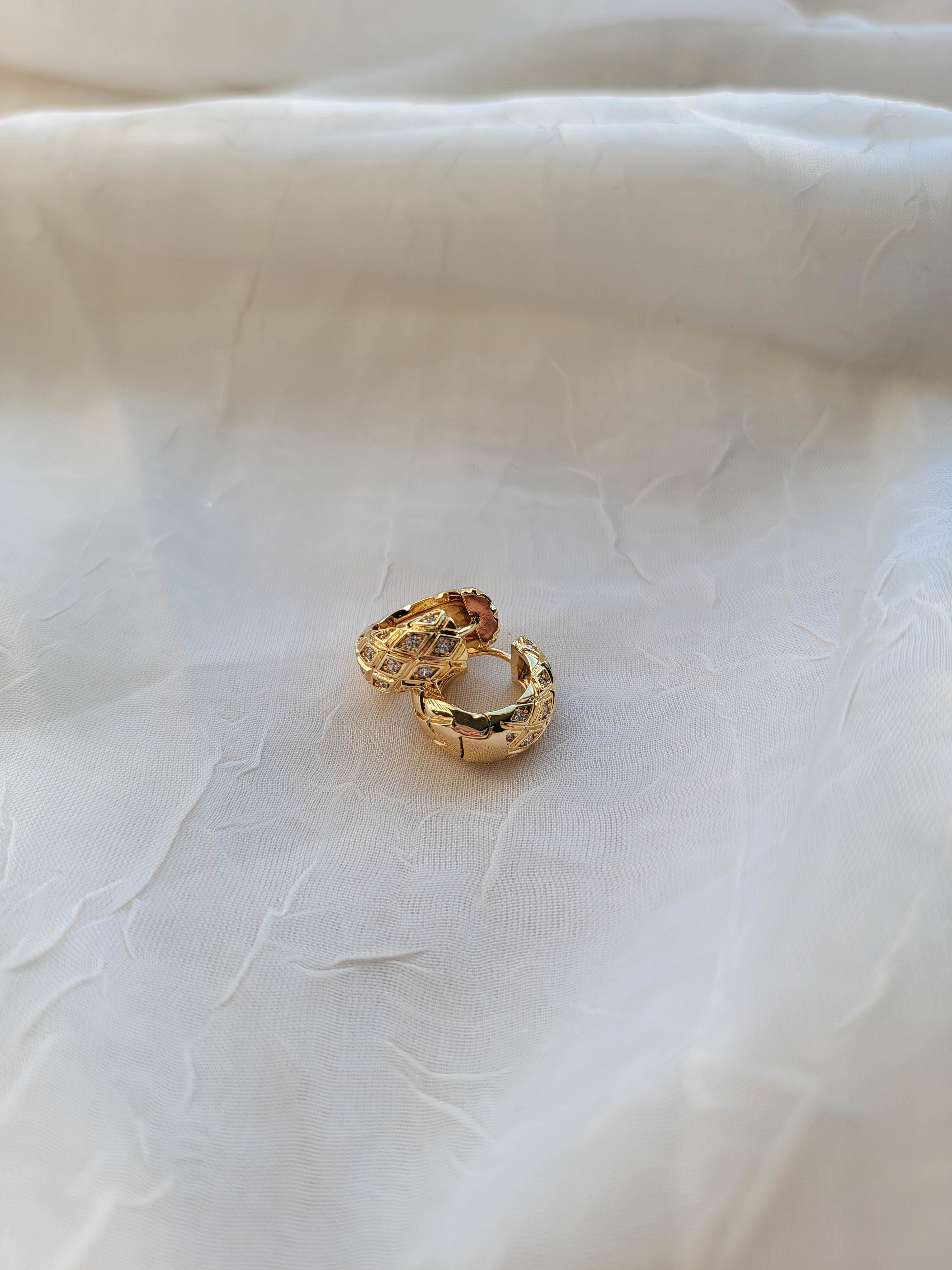 Chunky Crystal Huggies