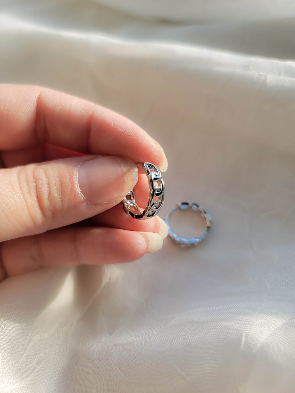 Cable Link Hoops