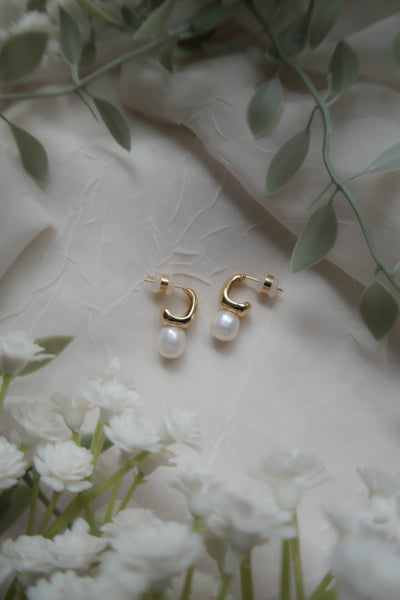 Pearla Earrings