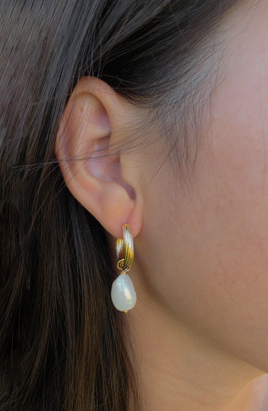 Perfect Pearl Hoops